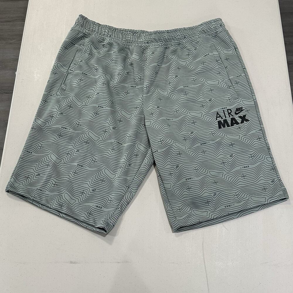 Nike Air Max Swoosh Shorts NWT Mens XL Standard Fit 10.5" inseam Gym Workout